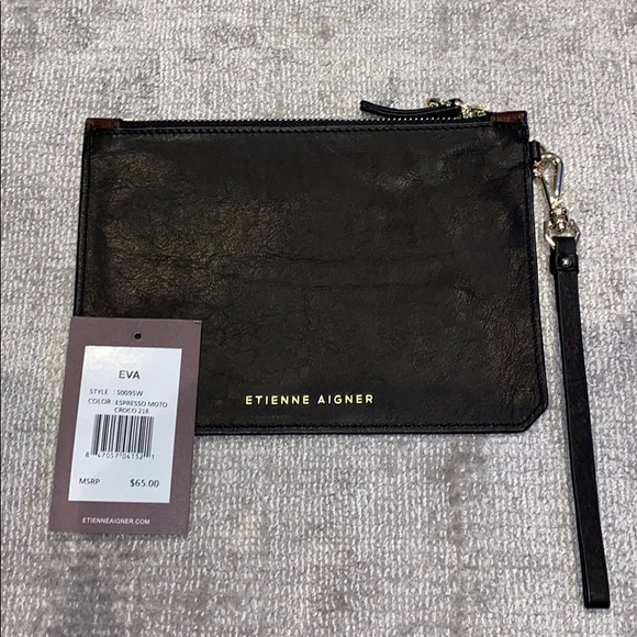 Etienne Aigner leather pouch - Picture 5 of 7